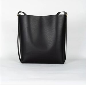 Rare Teddi Joelle Black Leather Medium Slingback Bag – Limited Edition